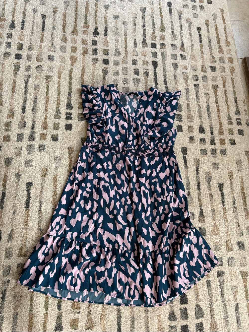 BloomChic Pink and Navy Ruffle Sleeve Casual Dress (US size 14-16)